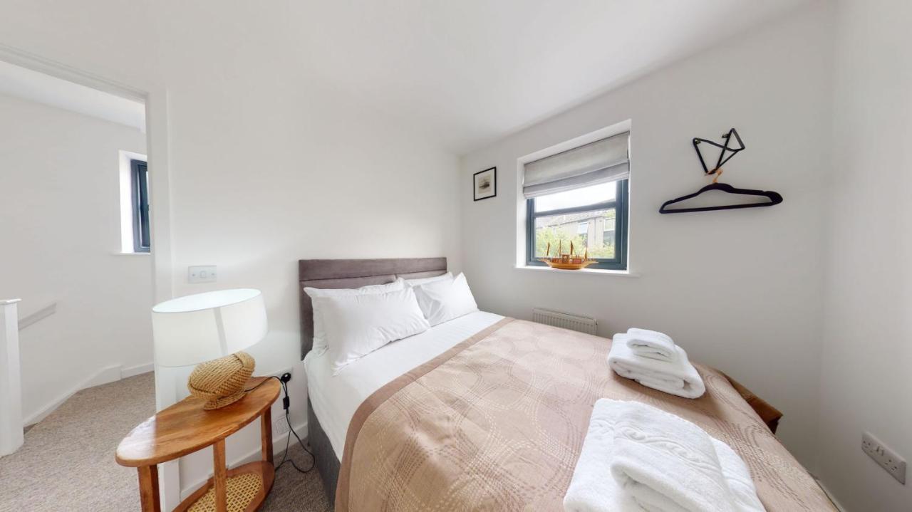 05 Queensway Gardens, Hayle Esterno foto